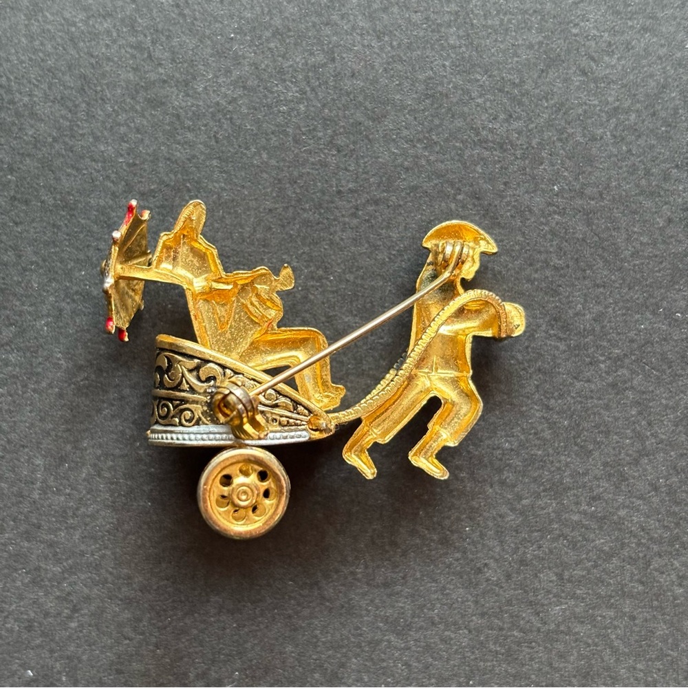 Damascene Rickshaw Chariot Brooch | Gold & Silver Toledoware - Picture 2 of 7